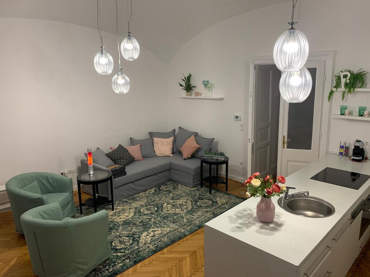 Forst-Haz Apartman إغير المظهر الخارجي الصورة