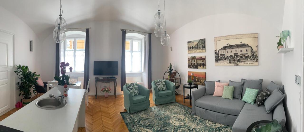Forst-Haz Apartman إغير المظهر الخارجي الصورة